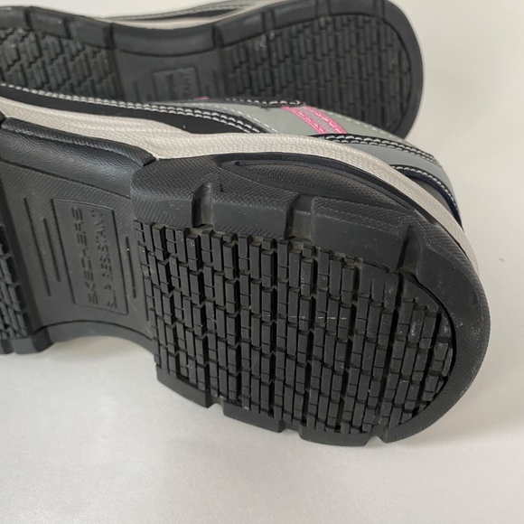 Sketchers steel toe slip resistant work shoes, US women 7.5 - Picture 10 of 13